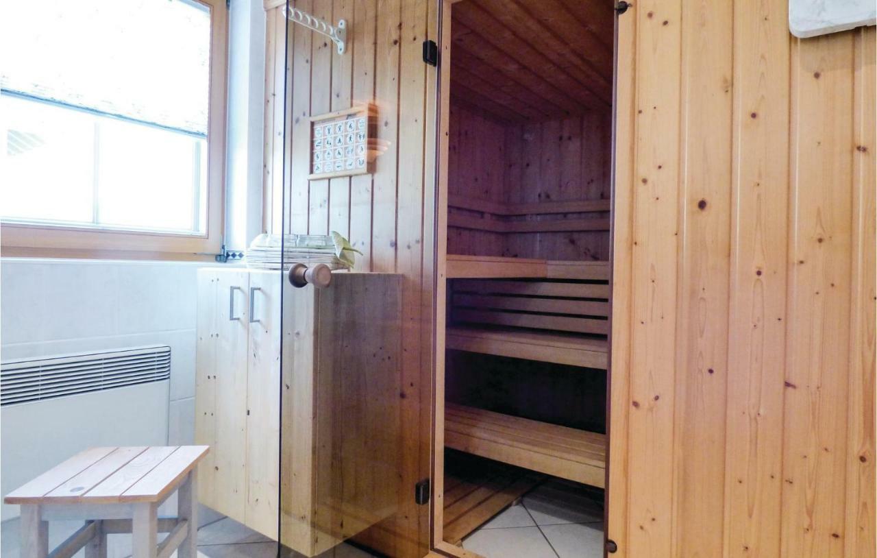 Amazing Home In Koerperich-Obersgegen With Sauna Kültér fotó